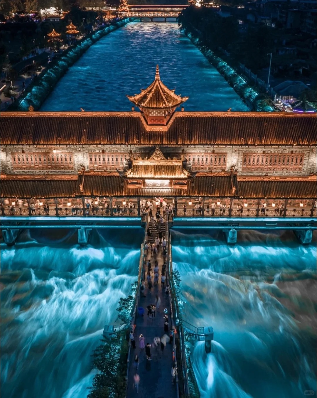 4-Day Trip: ดูเจียงเยี่ยน-สี่ดรุณี-ปี้เผิงโกว-ต๋ากู่